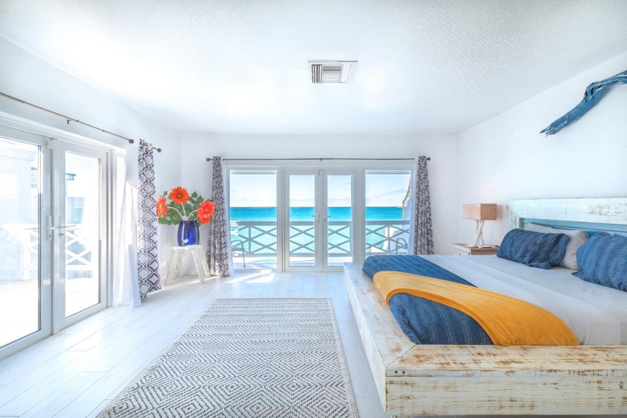 Caprice 9 - Oceanfront Villa - Gated Community With Pool 拿骚 外观 照片