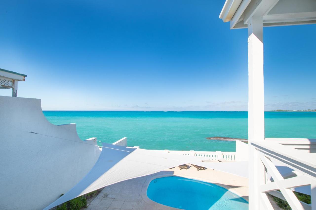 Caprice 9 - Oceanfront Villa - Gated Community With Pool 拿骚 外观 照片