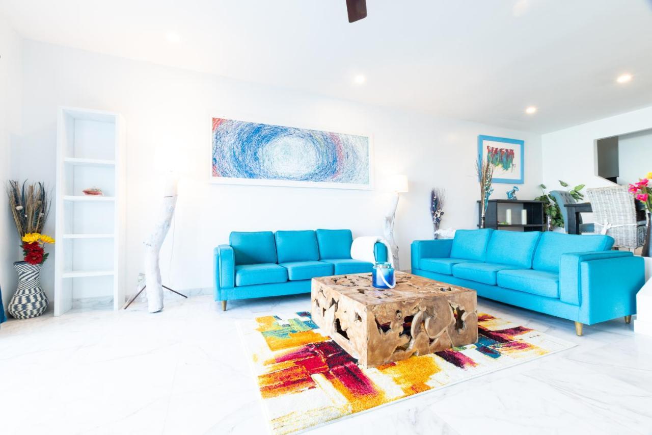Caprice 9 - Oceanfront Villa - Gated Community With Pool 拿骚 外观 照片